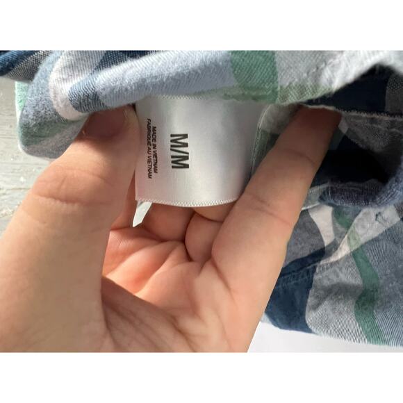 Men's Express Slim fit Soft wash blue white and green button up plaid shirt - Picture 7 of 8